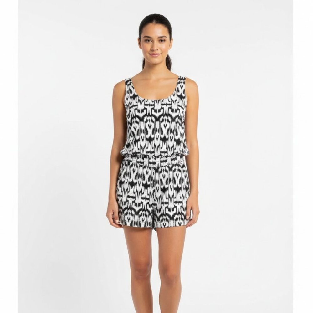 Charlotte Russe Black & White Open Back Romper